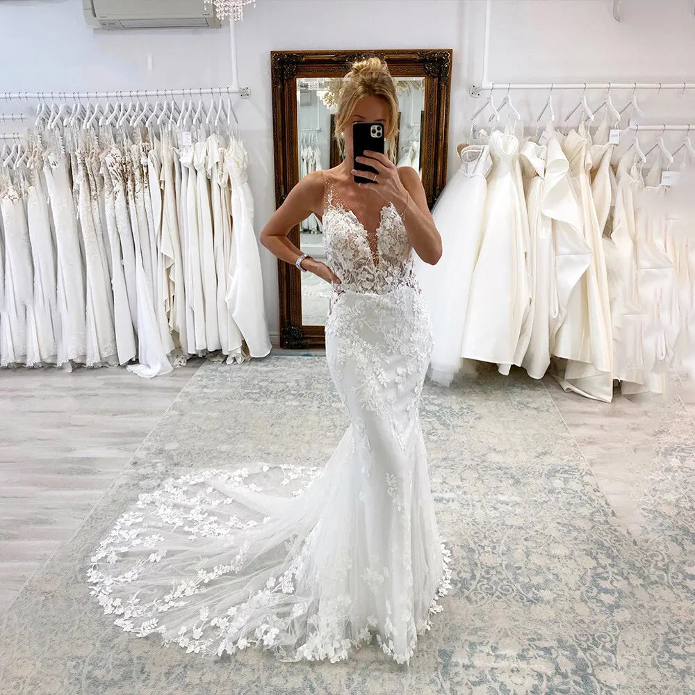 Luxury Wedding Dresses Mermaid Lace Appliques Deep V Neck Backless Bridal Gowns