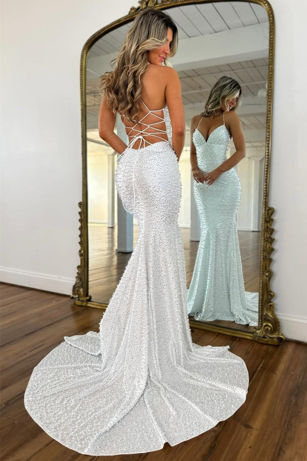 Glamorous Black Pearl Beaded Spaghetti Straps Mermaid Prom Dress