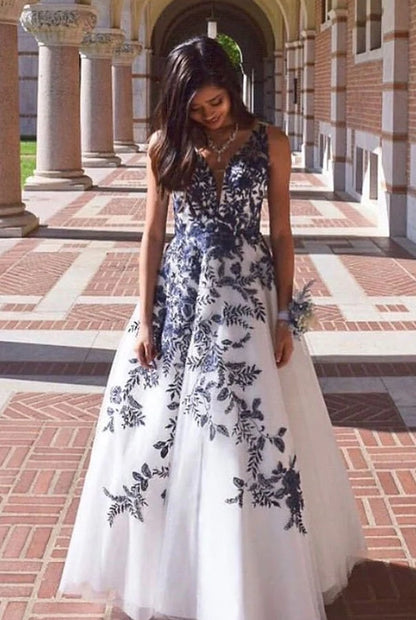 White flower prom sales dress