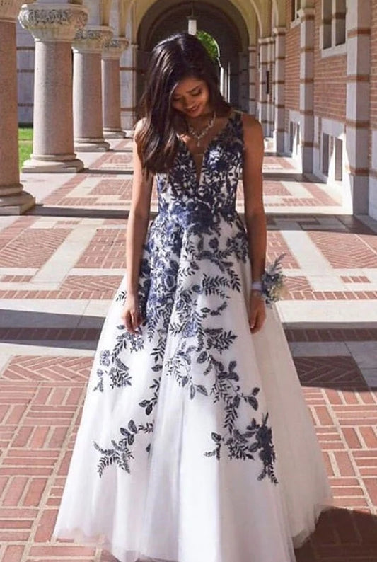 Navy Blue Floral Applique A-Line White Tulle Long Prom Evening Dresses