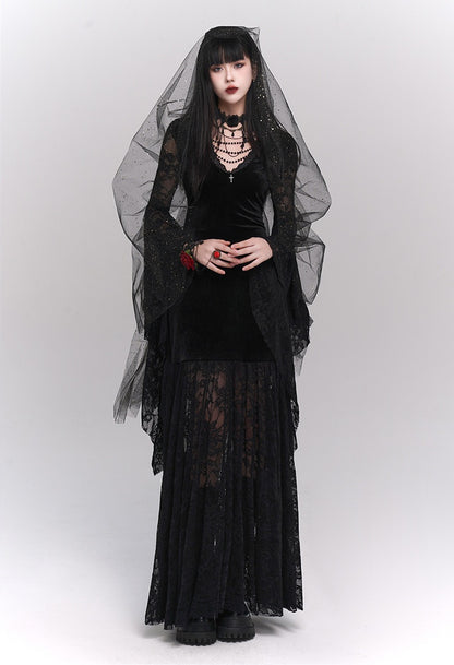 Black Gothic-style medieval long dress Halloween witch-themed outfit