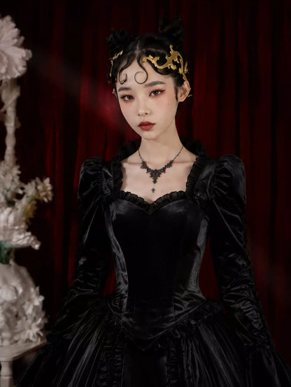 Gothic evening black French vintage wedding dress, wedding banquet long dress