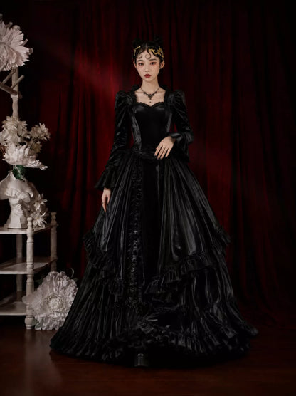 Gothic evening black French vintage wedding dress, wedding banquet long dress