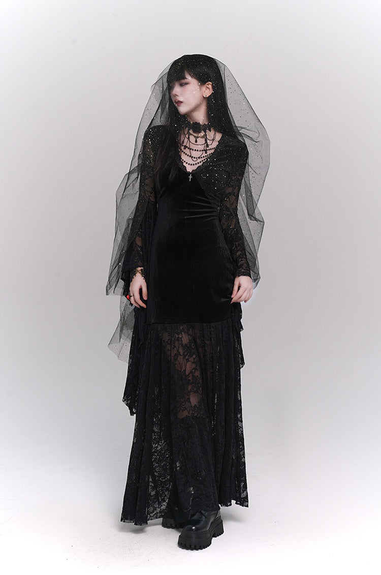 Black Gothic-style medieval long dress Halloween witch-themed outfit