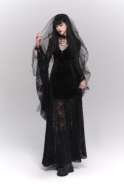 Black Gothic-style medieval long dress Halloween witch-themed outfit