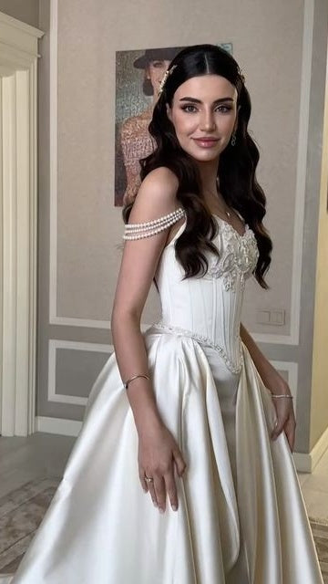 Off The Shoulder Appliques Wedding Dresses Ivory Beaded Wedding Ball Gown,LTP4151