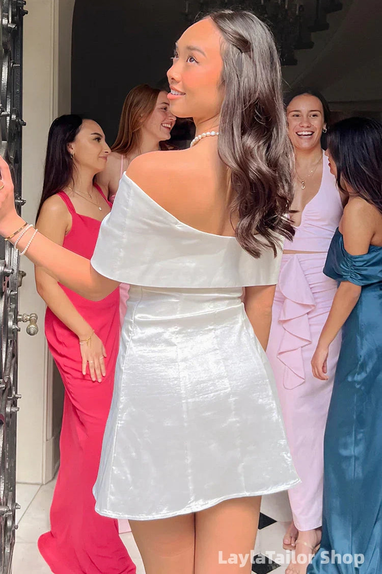Off The Shoulder White Bodycon Homecoming Dresses