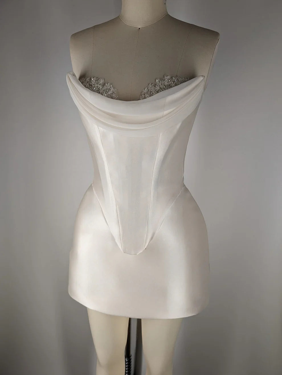 Elegant Satin Tube Top Feather Edge Bodycon 19th Birthday Homecoming Dress LTP82584