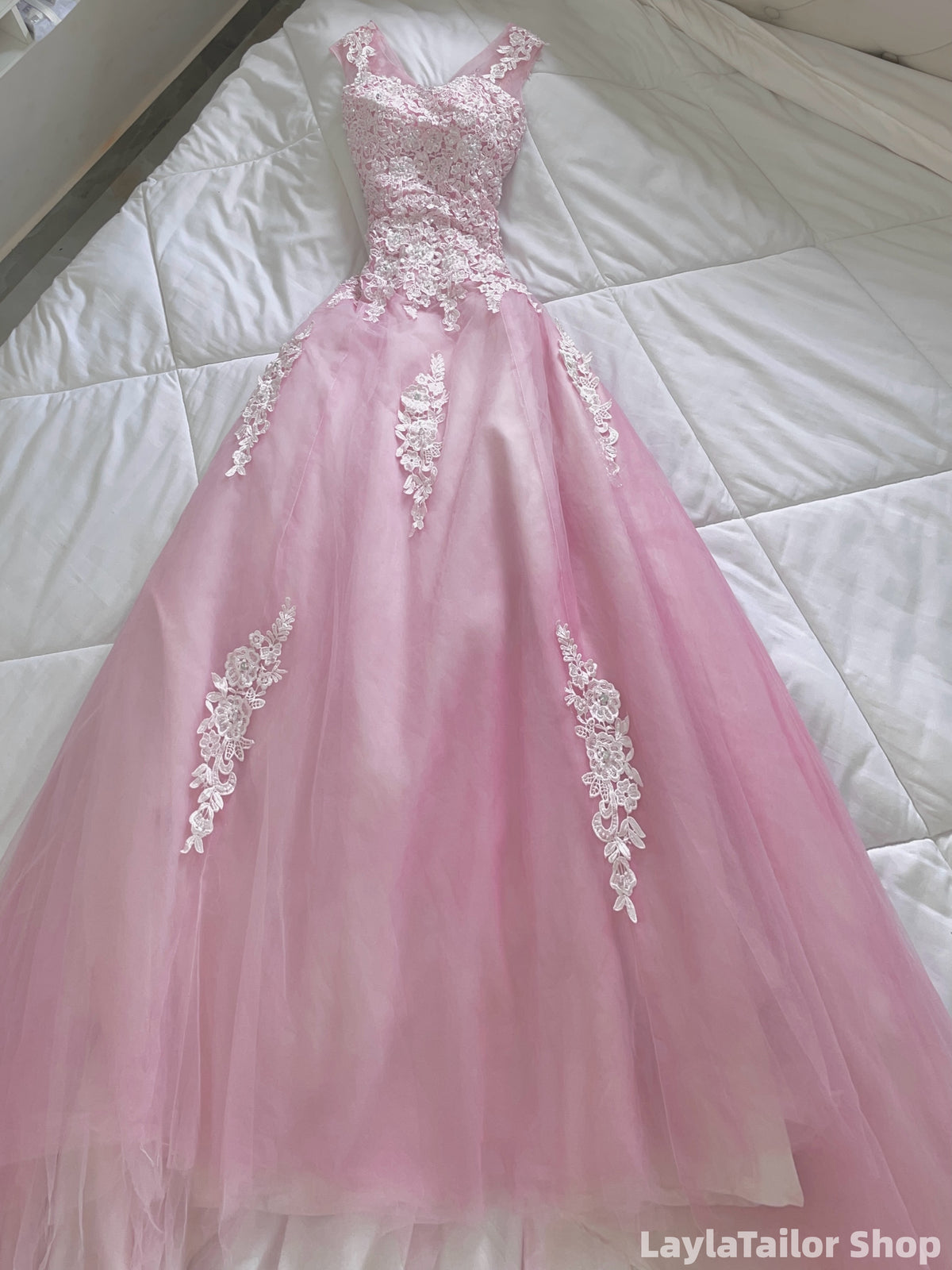 Pink A-Line Lace Tulle Birthday Party Dresses V-Back Senior Prom Dress LTP82694