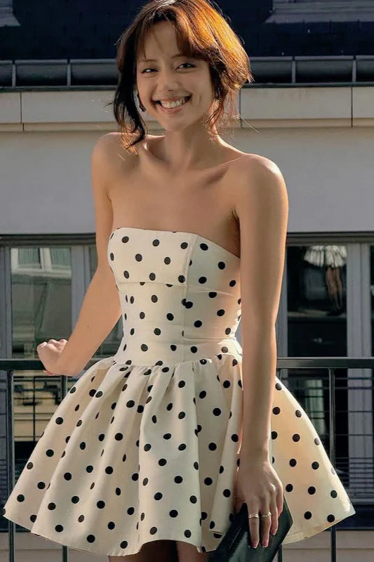 Strapless Ivory A-Line Birthday Party Dresses Dots Mini Homecoming Dress