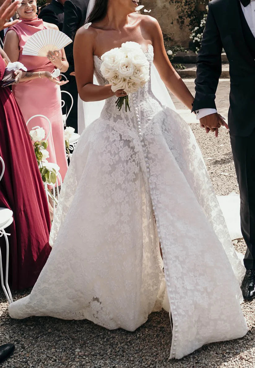 Strapless Lace A-Line Wedding Dress Sleeveless Bridal Gown,LTP3689