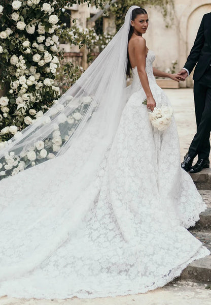 Strapless Lace A-Line Wedding Dress Sleeveless Bridal Gown,LTP3689