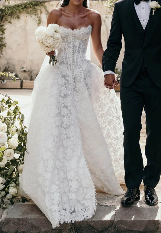 Strapless Lace A-Line Wedding Dress Sleeveless Bridal Gown,LTP3689