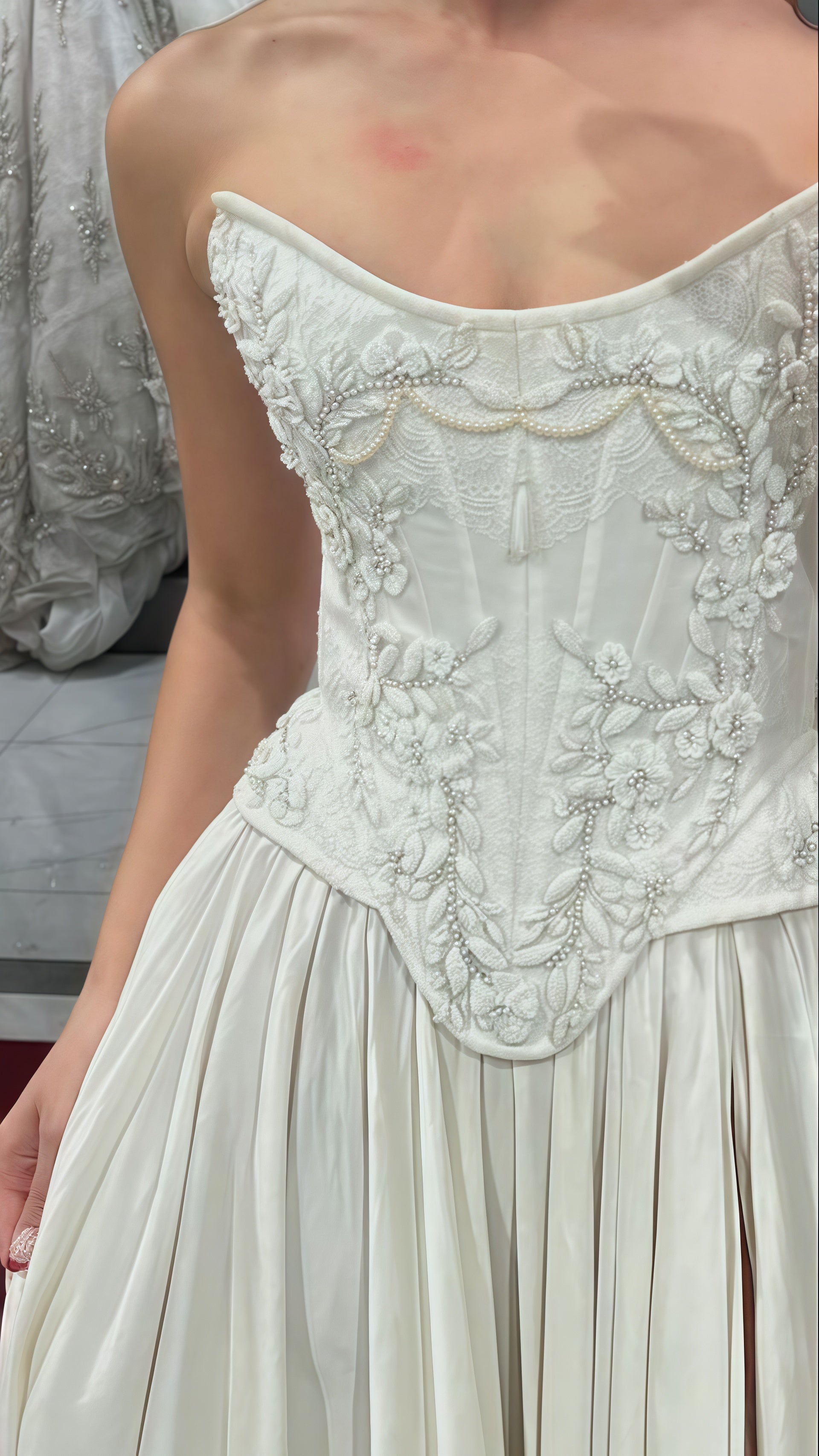 Vintage White Wedding Dress | Strapless Lace Satin Bridal Gown Laylatailor Shop Vintage White Wedding Dress | Strapless Lace Satin Bridal Gown Laylatailor Shop