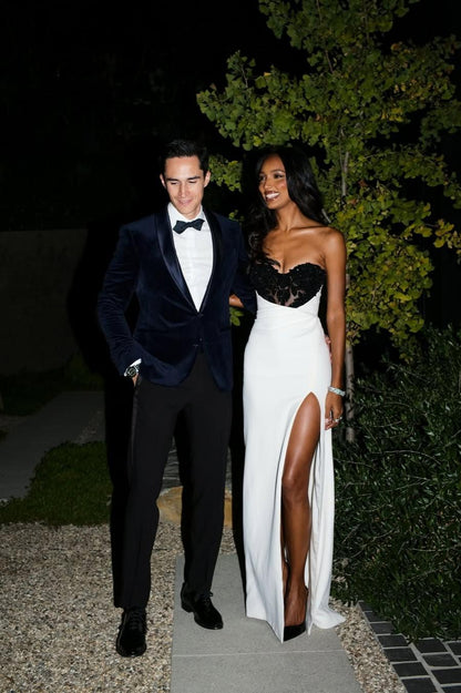 Stunning Mermaid Sweetheart White Long Prom Dress with Split Front
