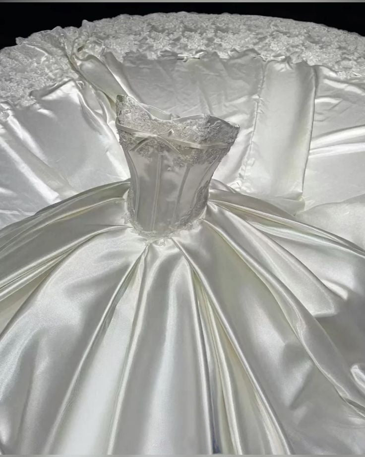 Sweetheart Lace Satin Wedding Dresses Appliques Bridal Gown,LTP4195