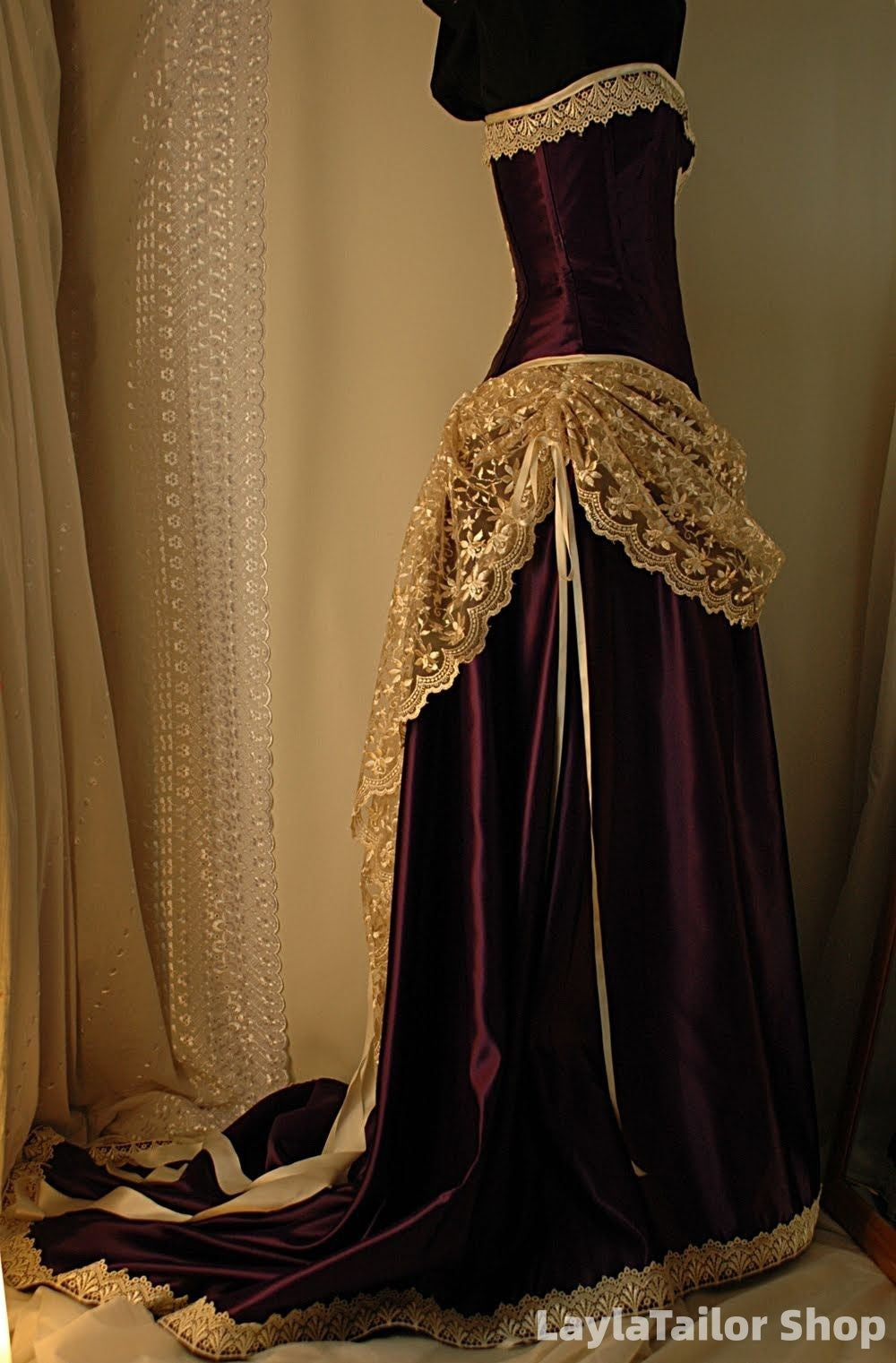 Vintage Burgundy Strapless Appliques Lace Prom Dresses Long Evening Birthday Gown, LTP82803