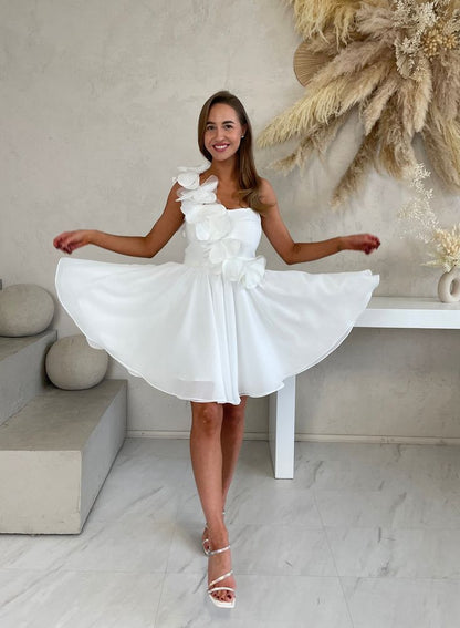 White Floral Chiffon Short Homecoming Wedding Dresses