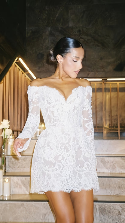 White Lace Bridal Dresses, Long Sleeves Mini Wedding Gown, LTP3422