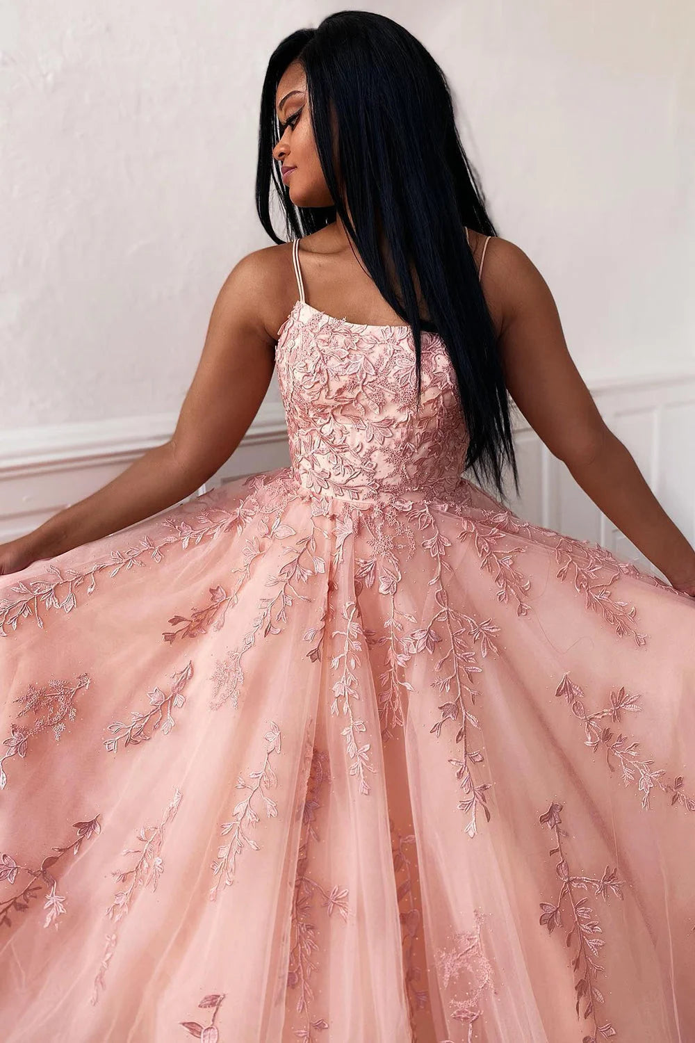 Spaghetti Straps A-Line Tulle Lace Prom Dresses