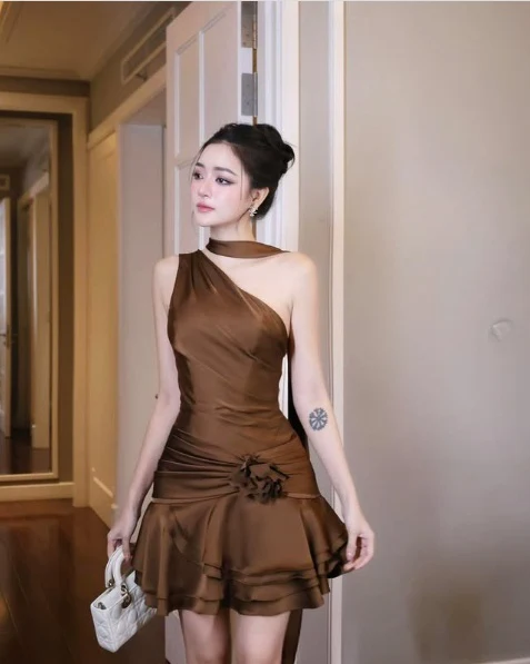 Beautiful One Shoulder Satin Pleated A Line Homecoming Dress