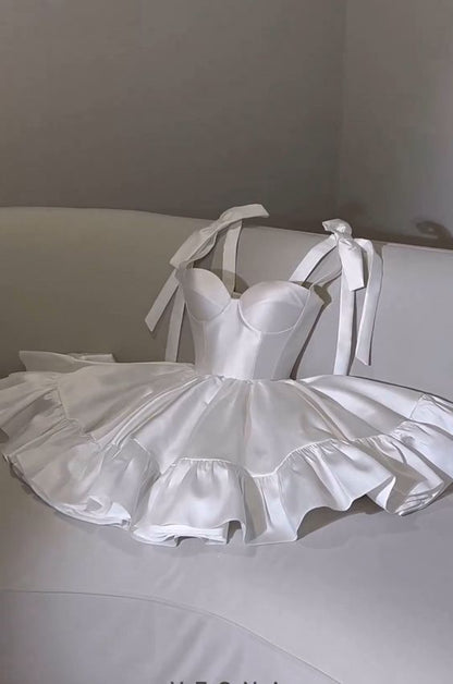 Chic A Line Satin Straps Short White Homecoming Dress 20Th Birthday Outfits