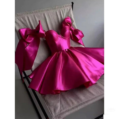 Chic A Line Satin Straps Short White Homecoming Dress 20Th Birthday Outfits