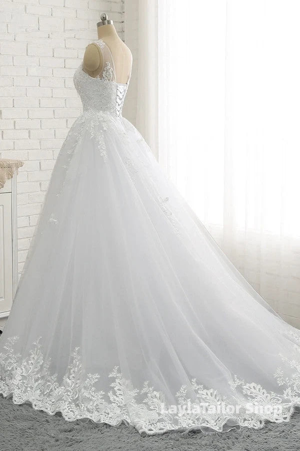 Classic Round neck Lace appliques White Princess Wedding Dress