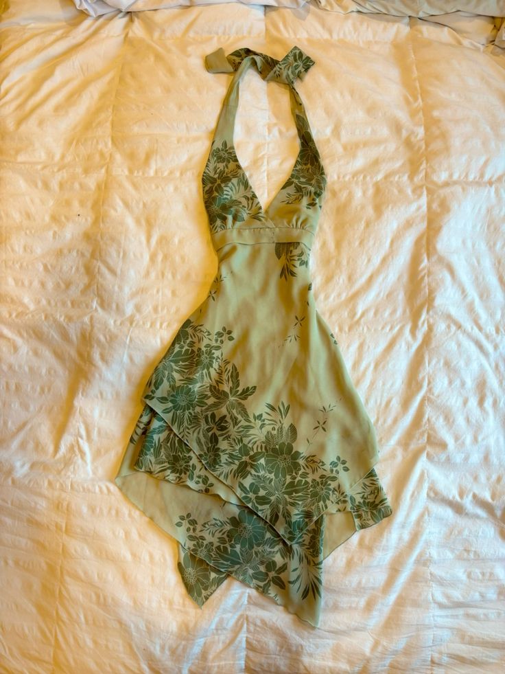 Cute A Line Halter Green Short Chiffon Homecoming Dresses Cocktail Dress
