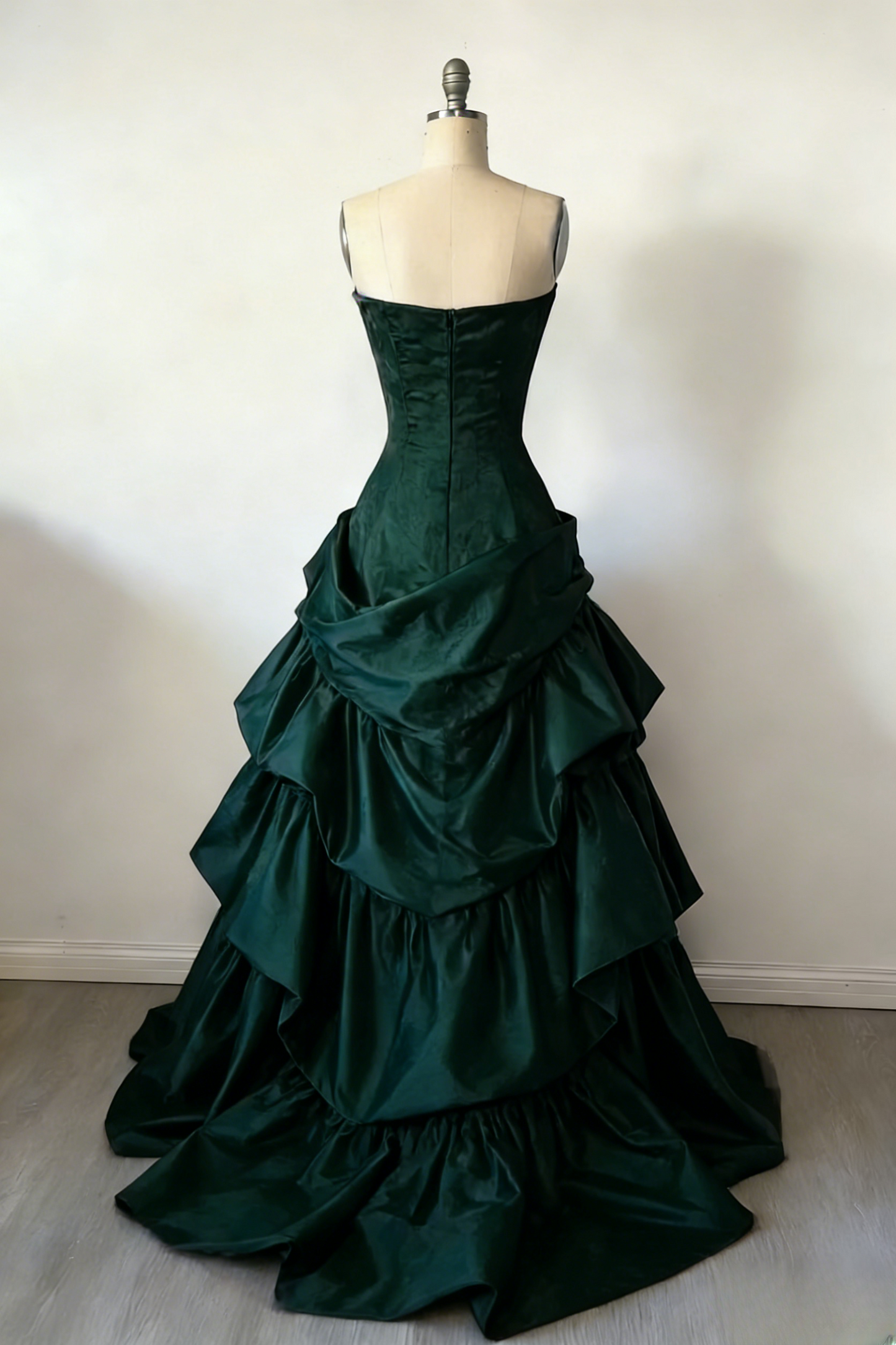Gorgeous A-Line Burgundy Prom Dress Satin Strapless  Long Evening Dress Sleeveless Birthday Dress