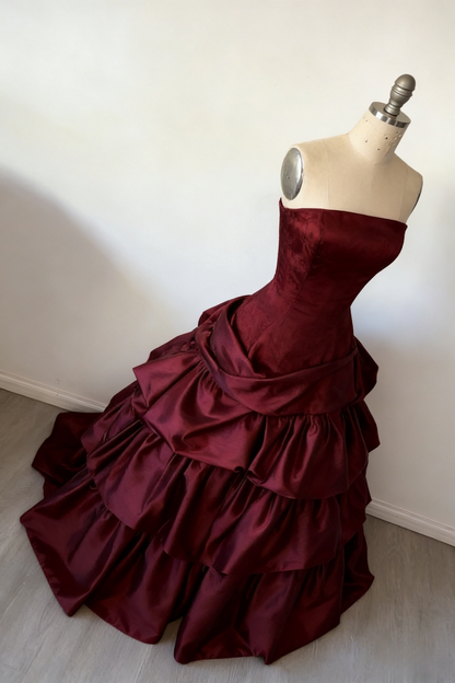 Gorgeous A-Line Burgundy Prom Dress Satin Strapless  Long Evening Dress Sleeveless Birthday Dress