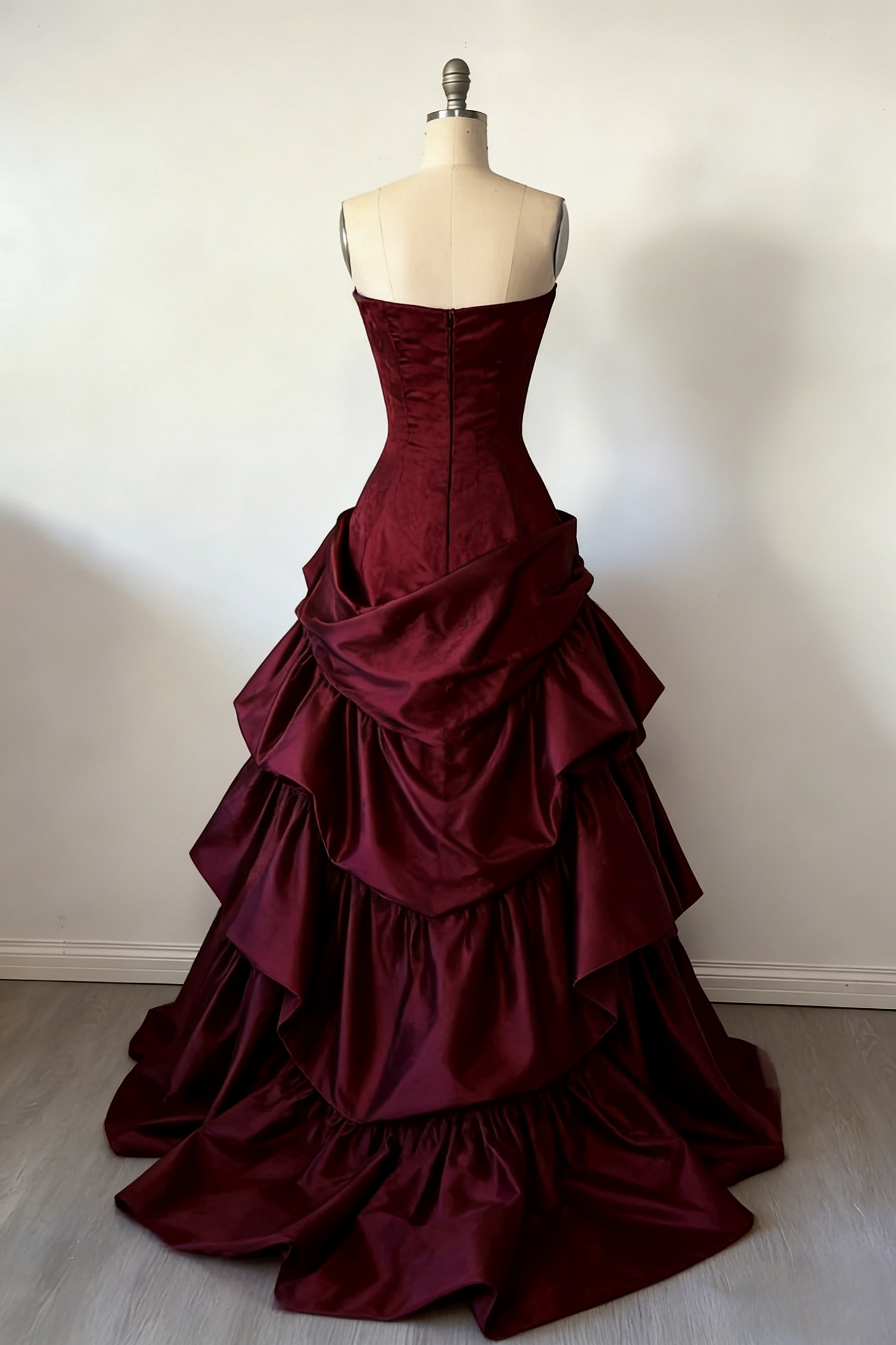 Gorgeous A-Line Burgundy Prom Dress Satin Strapless  Long Evening Dress Sleeveless Birthday Dress