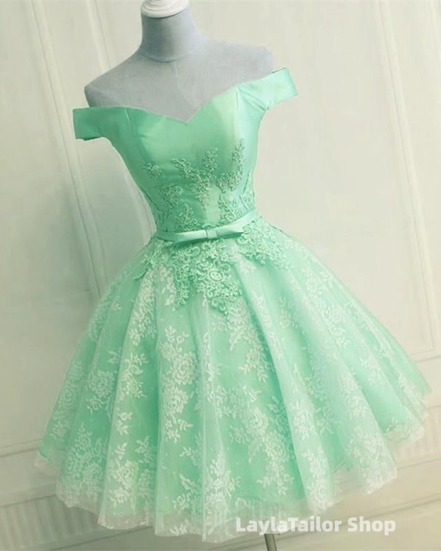 Elegant Lace Appliques Satin Off The Shoulder Homecoming Dress Short