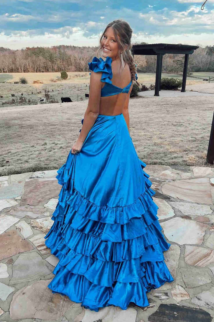 Sexy Cross Top Ruffles Prom Dresses With Slit