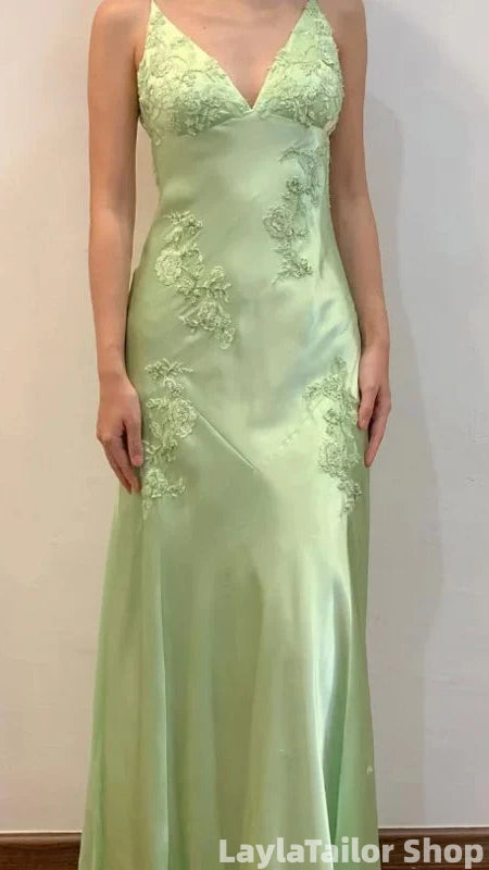Elegant Sage Green Satin Maxi Prom Dress with Lace Appliques