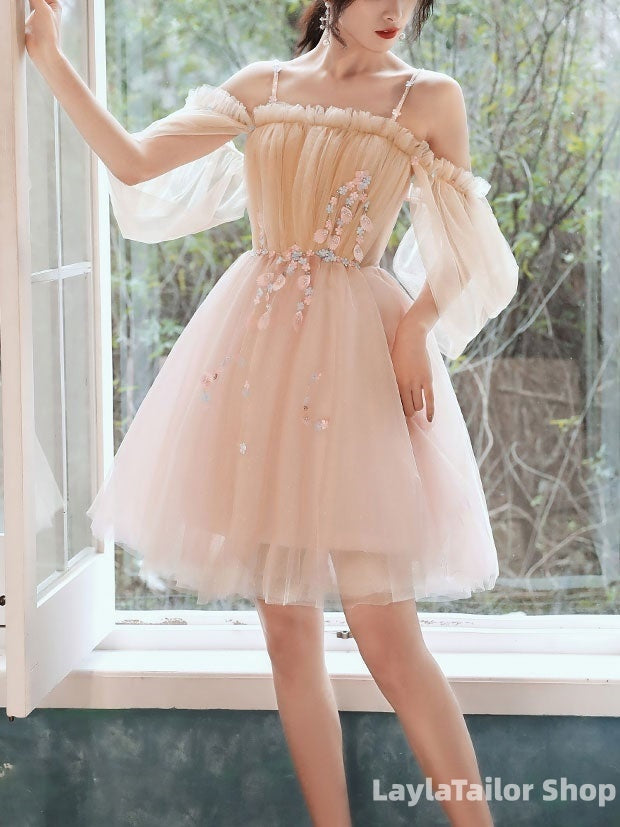 Lovely Light Pink And Champagne Short Prom Dress With Lace Applique. Short Homecoming Dresses