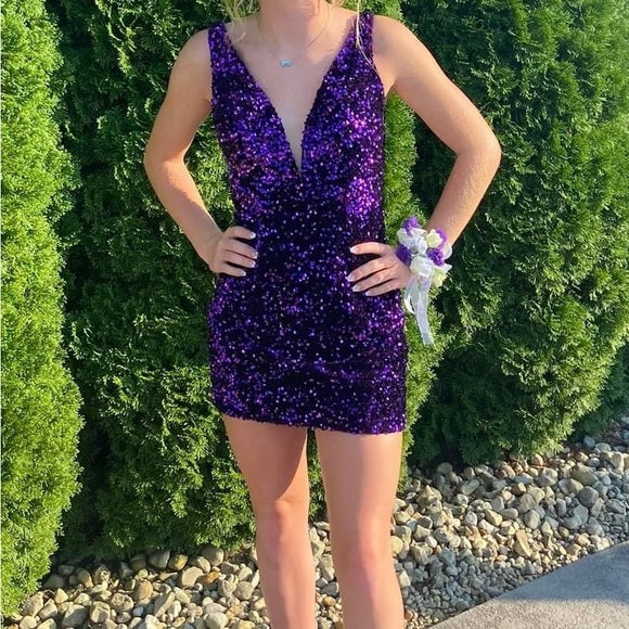 Purple Sequin V-Neck Bodycon Homecoming Dress