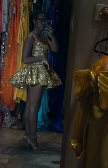 Pretty Ball Gown Spaghetti Straps Gold Lace Formal 8Th Grade Homecoming Dresses Summer Middle School Hoco Dress Homecoming Outfits