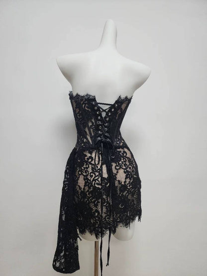Sexy Burgundy Strapless Lace Sheath Short Cocktail Dress Homecoming Dress
