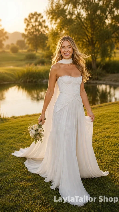 Vintage Ivory Pleated Strapless A-line Wedding Dress