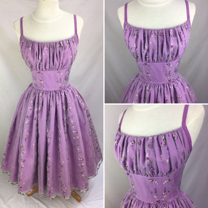 Sweet Purple Flower Embroidery Waist A-Line 16Th Birthday Homecoming Dress