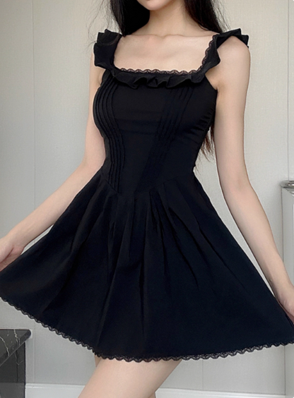 Sweet Square Neck Pleated Lace Waist 17Th Birthday Homecoming Dress
