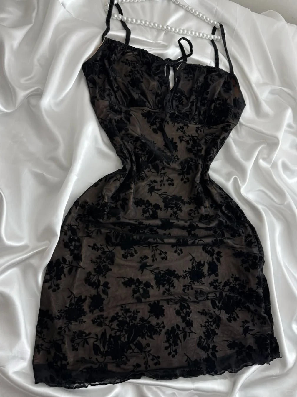 Vintage Purple Black Lace Strap Mini Homecoming Dress