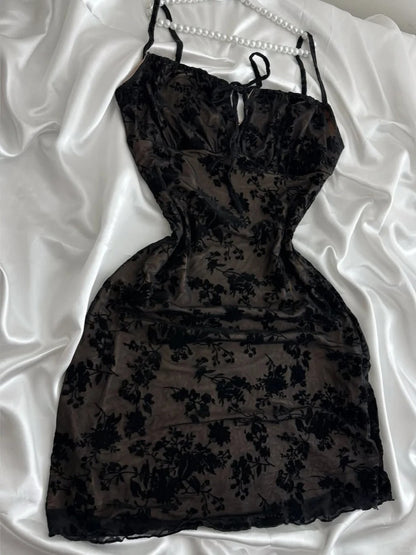 Vintage Purple Black Lace Strap Mini Homecoming Dress