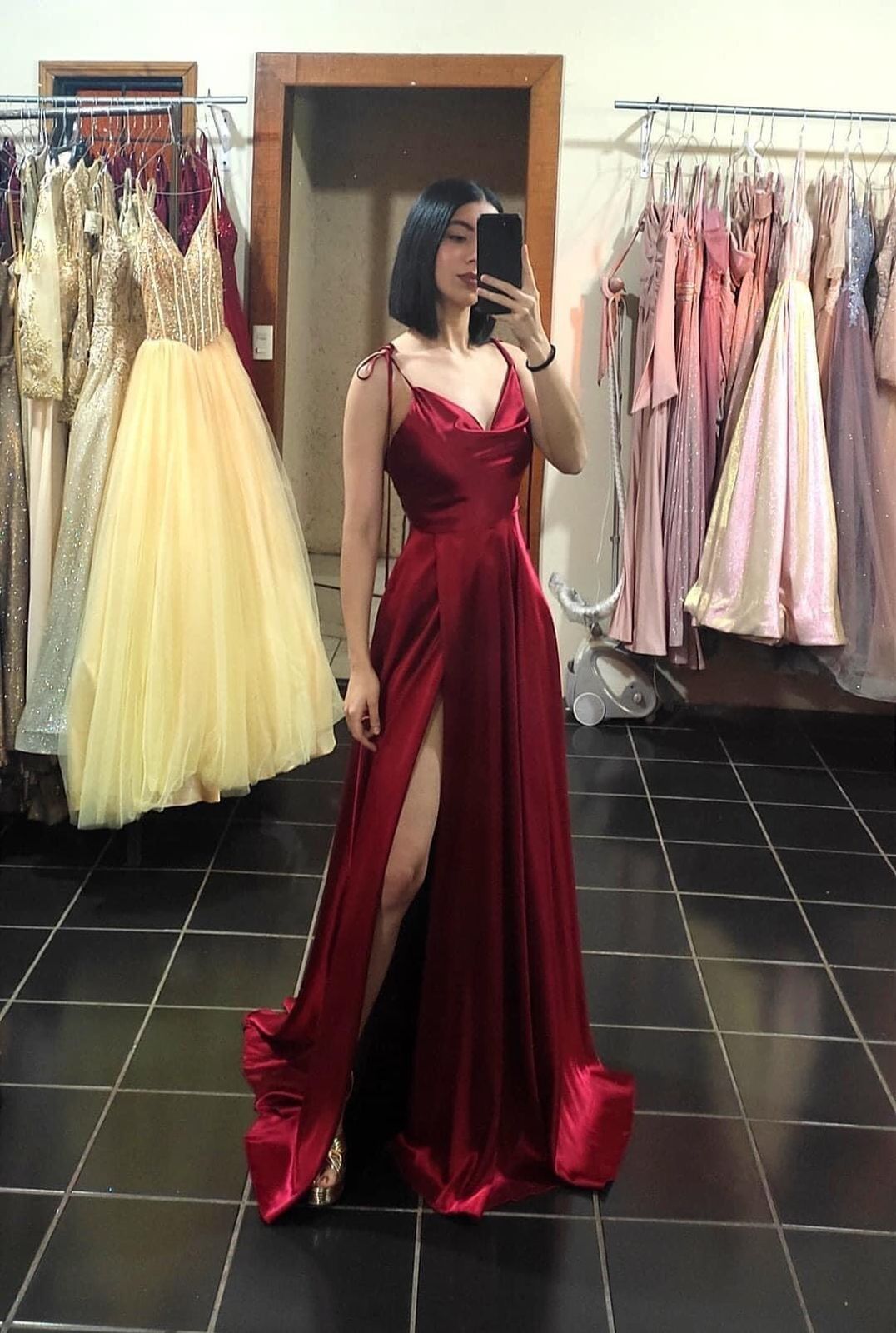 LTP1251,Red Prom Dresses,Satin Evening Dresses,Sheath Prom Formal Gown