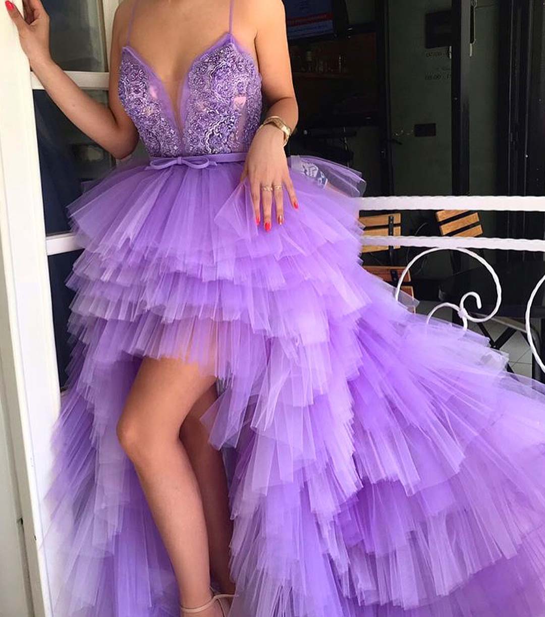 LTP0666,Spaghetti straps purple tulle prom dresses applique beaded v-neck long evening party dress