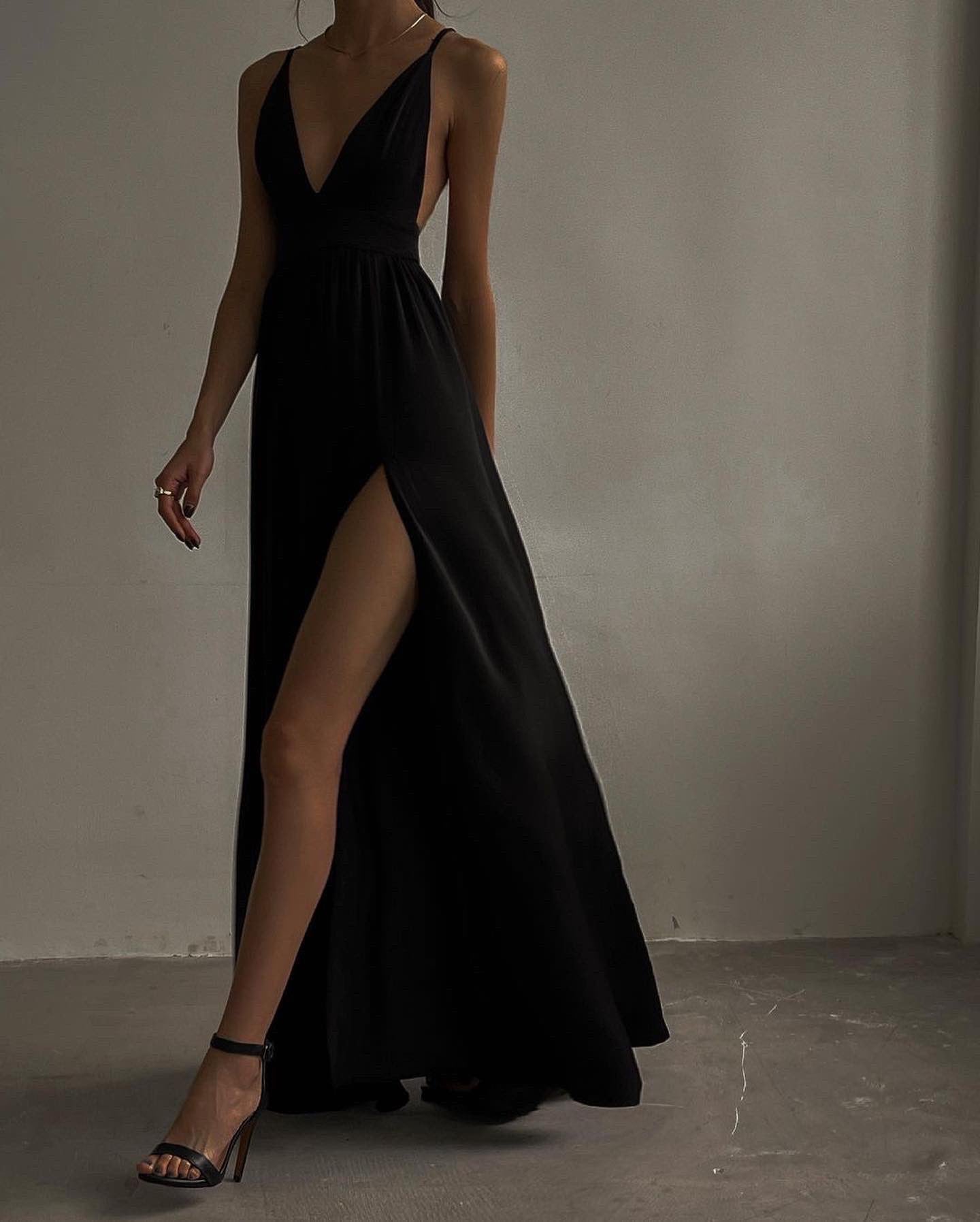LTP1659,Sexy Black Satin V-Neck Long Prom Evening Dresses