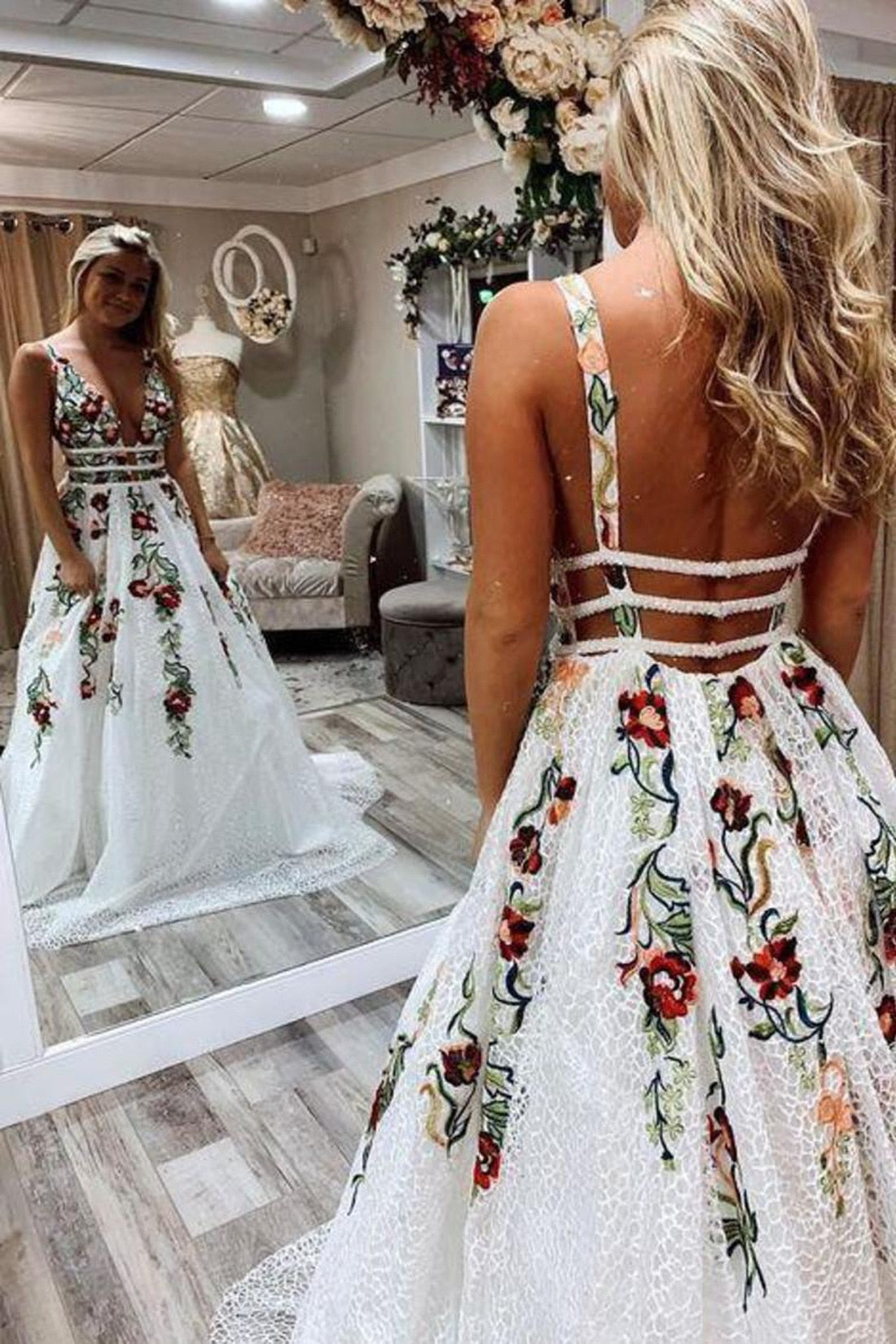 LTP0562,Elegant Lace A Line Backless Prom Dress with Handmade Flower Appliques