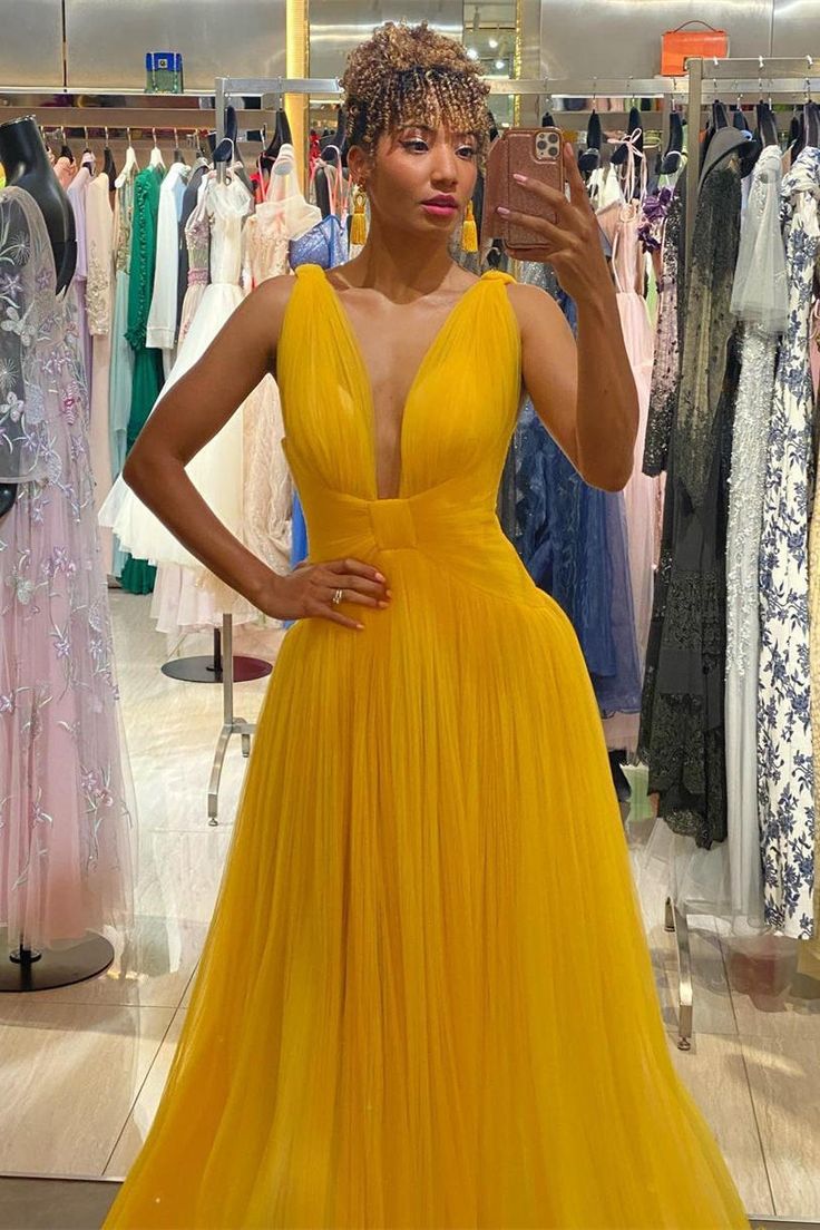 LTP1613,Sexy Yellow Tulle V-Neck Long Prom Evening Dresses