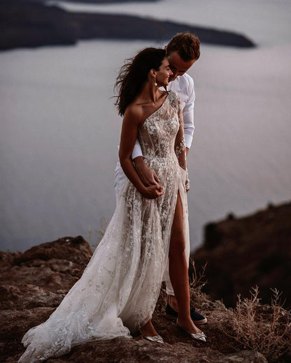 LTP1205,Cute One Shoulder White Lace Beach Wedding Dresses,White Bridal Wedding Gown